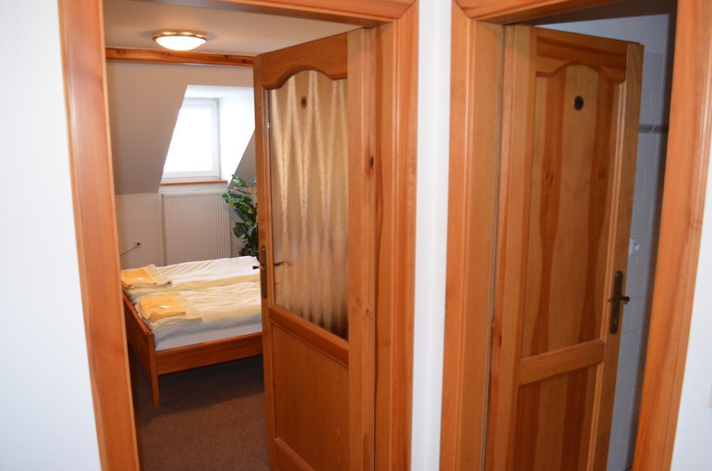 Hotel Na Statku Neprevazka Habitación foto