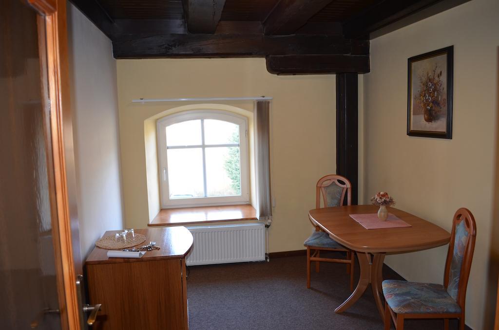 Hotel Na Statku Neprevazka Habitación foto