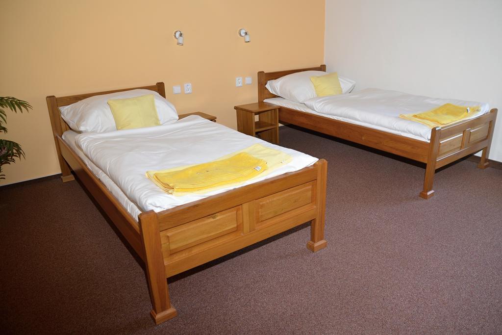 Hotel Na Statku Neprevazka Habitación foto